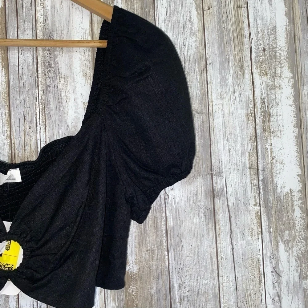 NWT Elodie Black O-Ring Crop - Picture 5 of 7